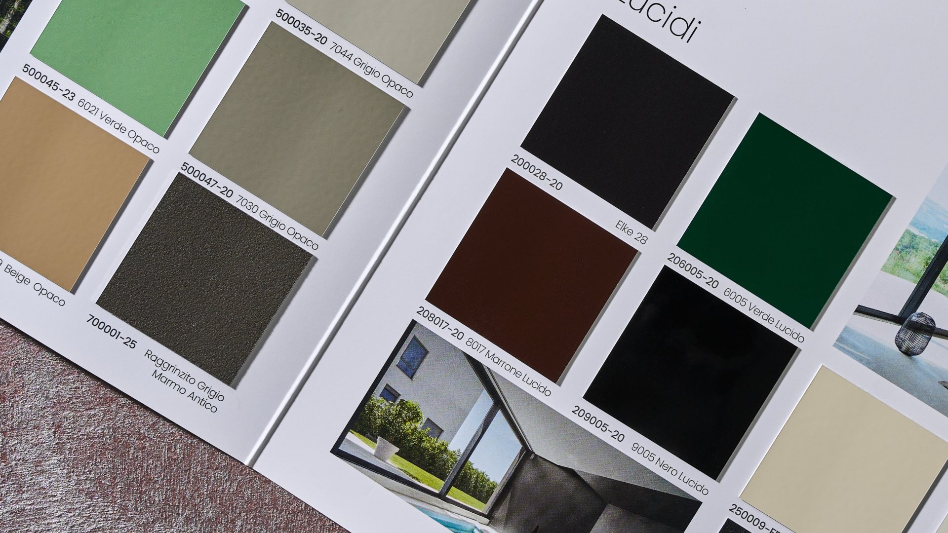 Powder-coated aluminium colour samples