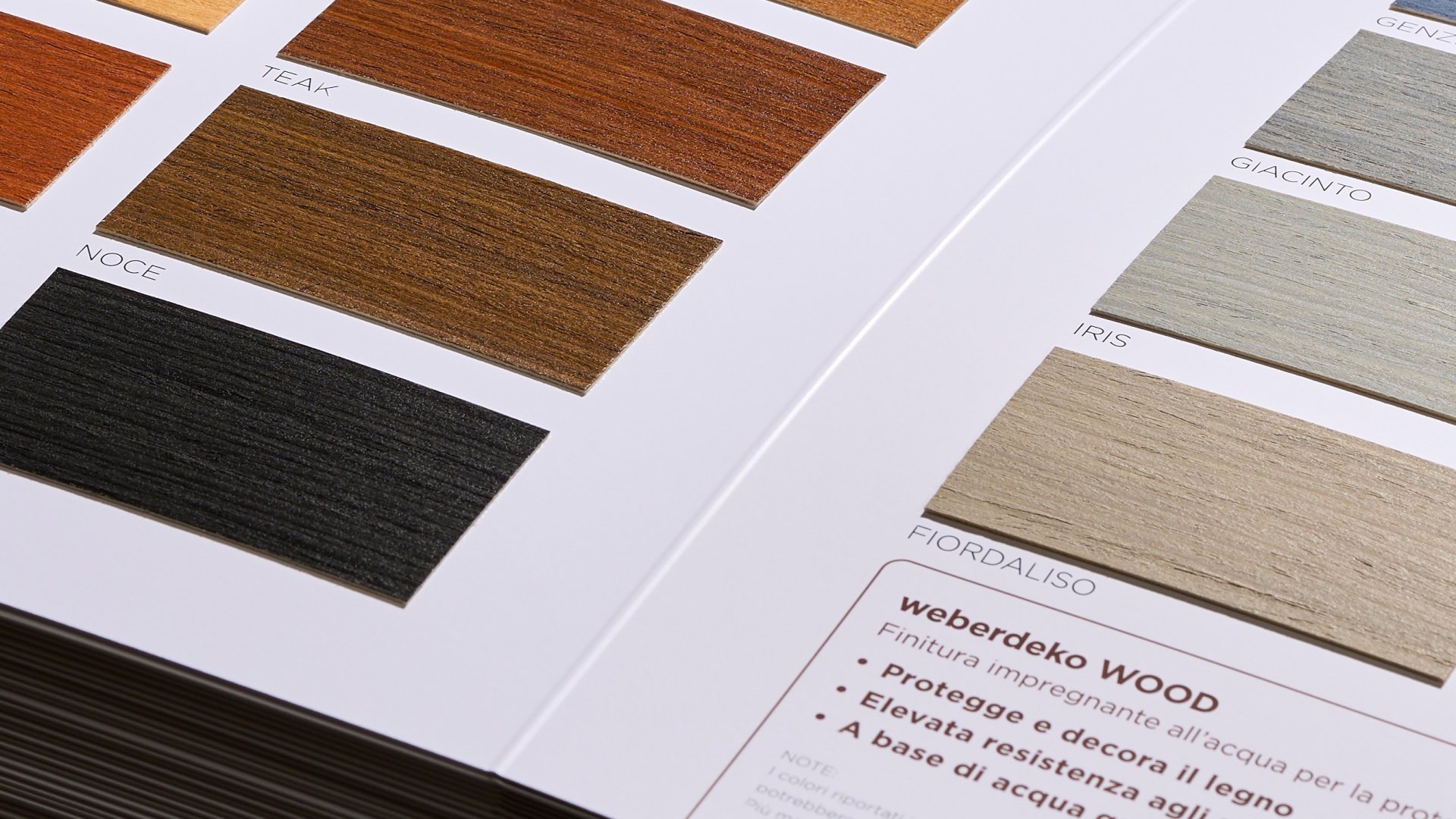 Campioni colore su legno